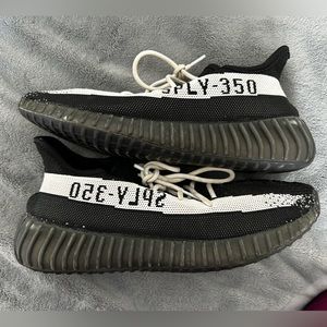 Adidas Yeezy Boost 350 Oreo sz US 8